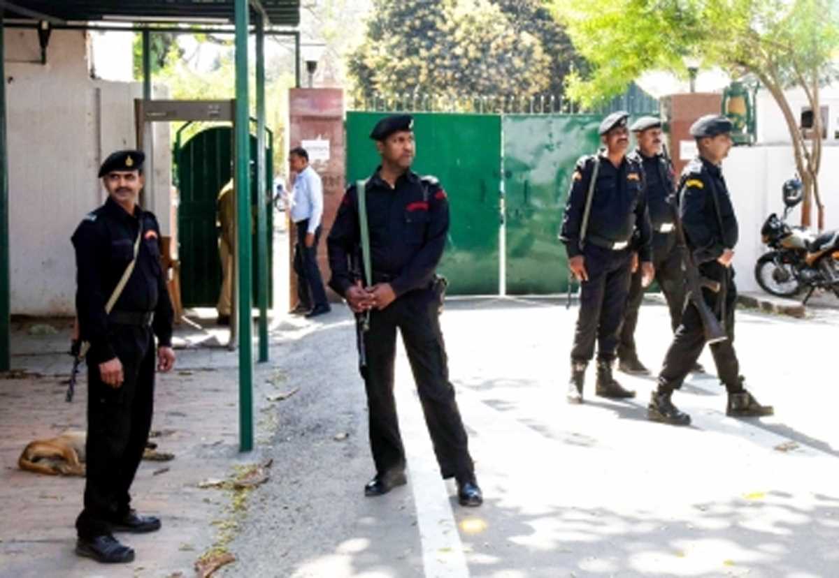 आईआरसीटीसी मामले में पूछताछ के लिए मेरे घर आई थी सीबीआई : राबड़ी देवी